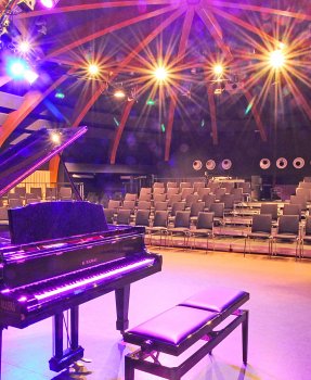 Location de salles pour vos réunions, formations, séminaires ou réalisations audiovisuelles